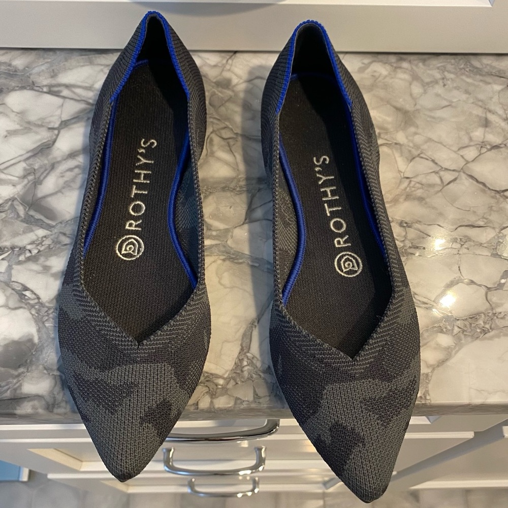 Rothy’s The Point, size 7